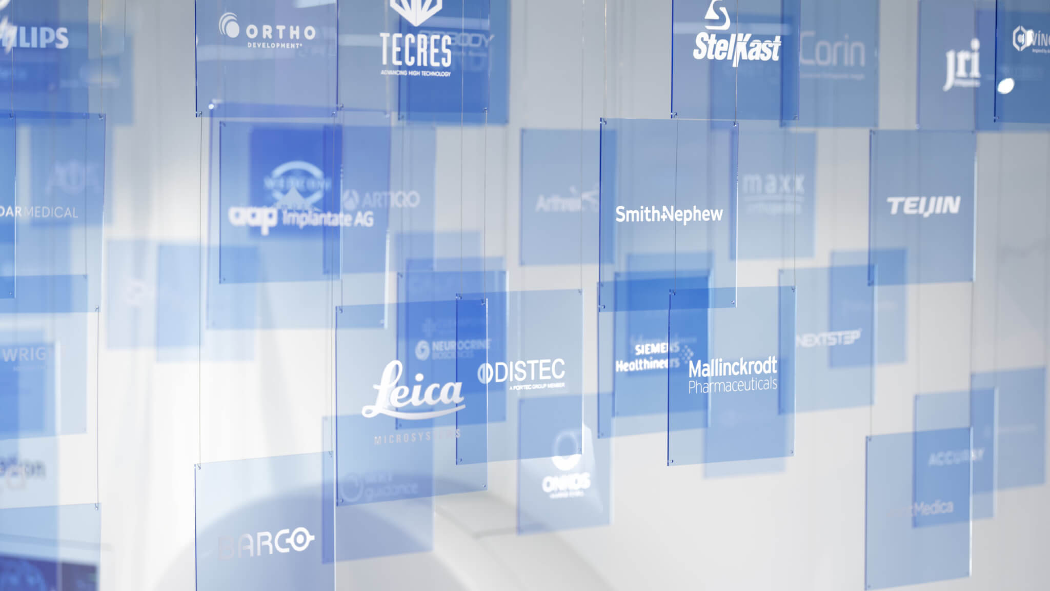 Header background image - Trusted and Strategic Partnerships of Brainlab